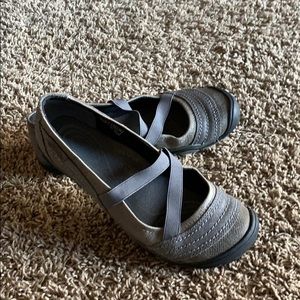 Keen Mary Jane grey shoes